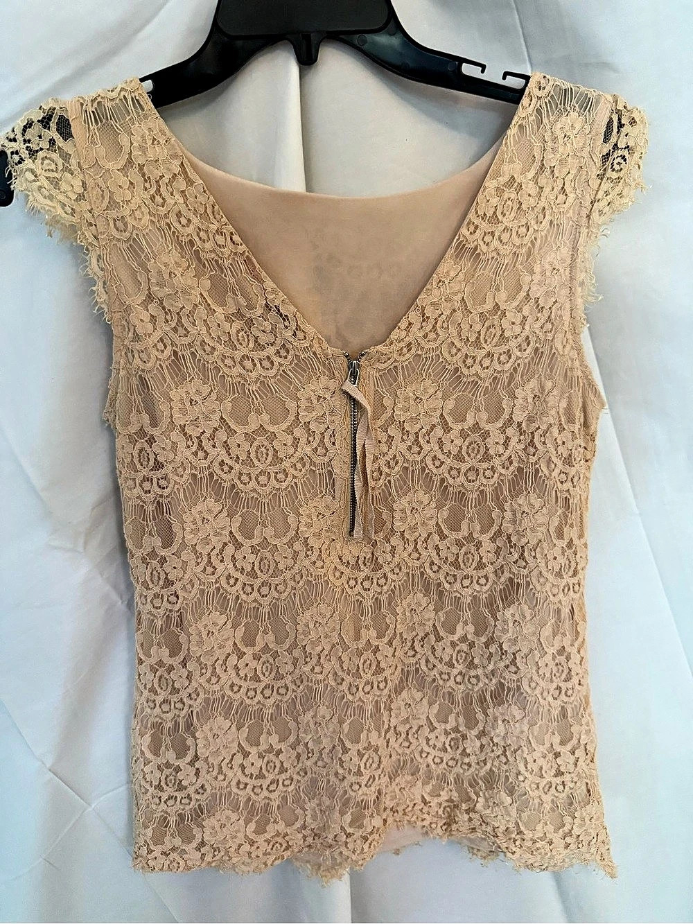 Scandal Collection Lace Tank Top in Cream Size Small